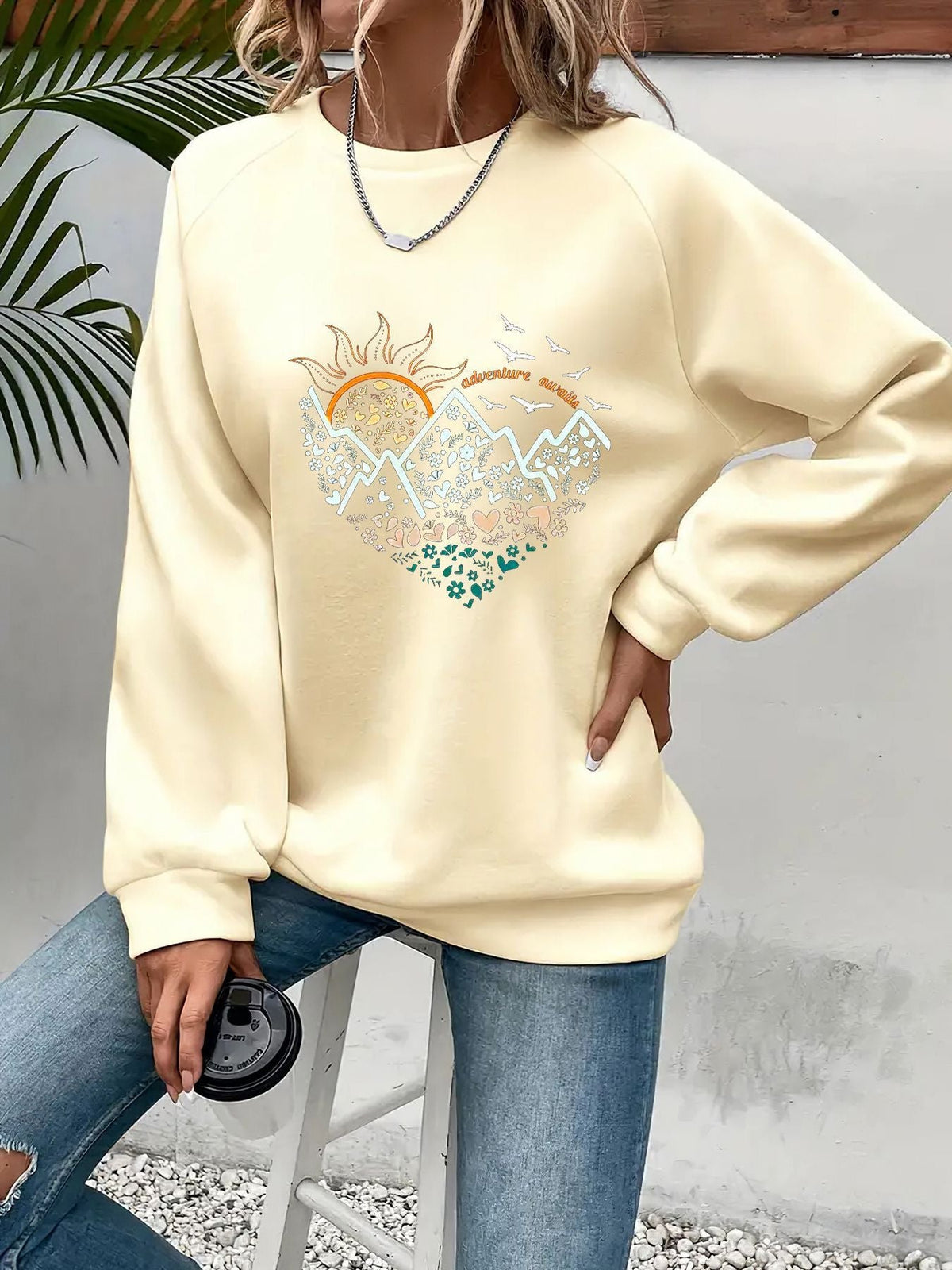 Casual Heart Print Crew Neck Pullover Sweatshirt - Soft Slightly Stretch Polyester Fabric, Machine Washable, Perfect For Spring And Fall - Women's Long Sleeve Casual Wear NorixaFashion.com
