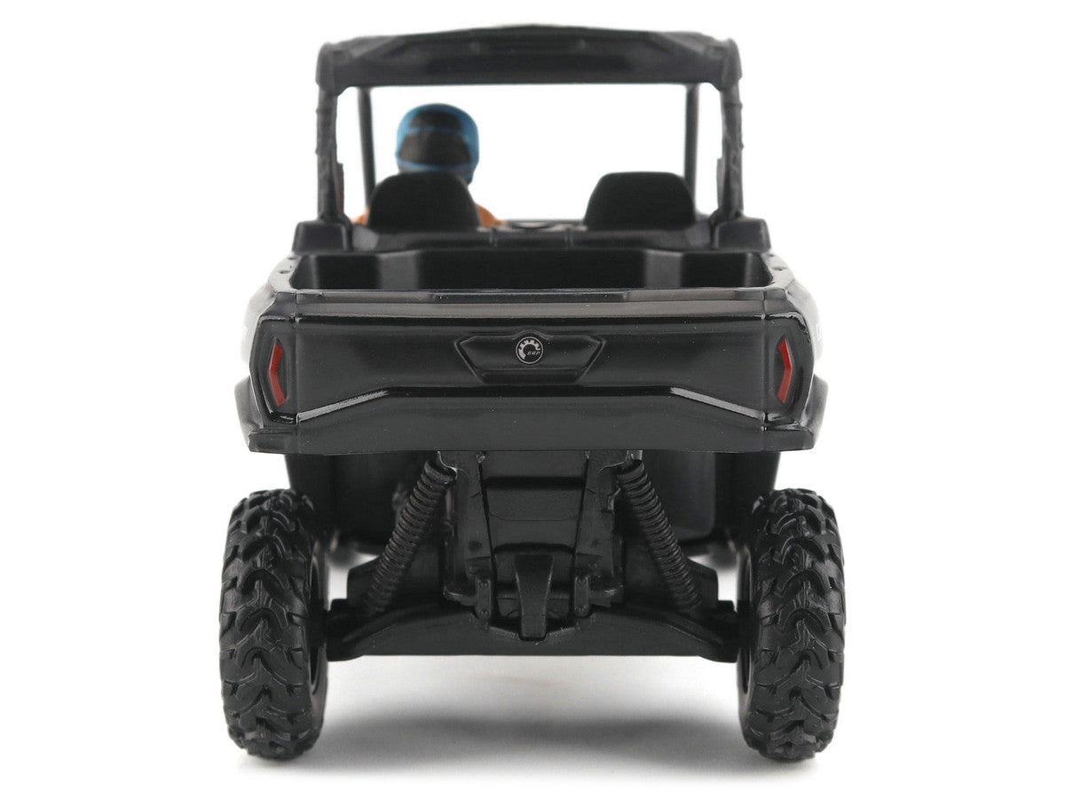 Can-Am Commander XT 1000R Matt Black with Driver Figure 1/32 Diecast Model by BRP Models