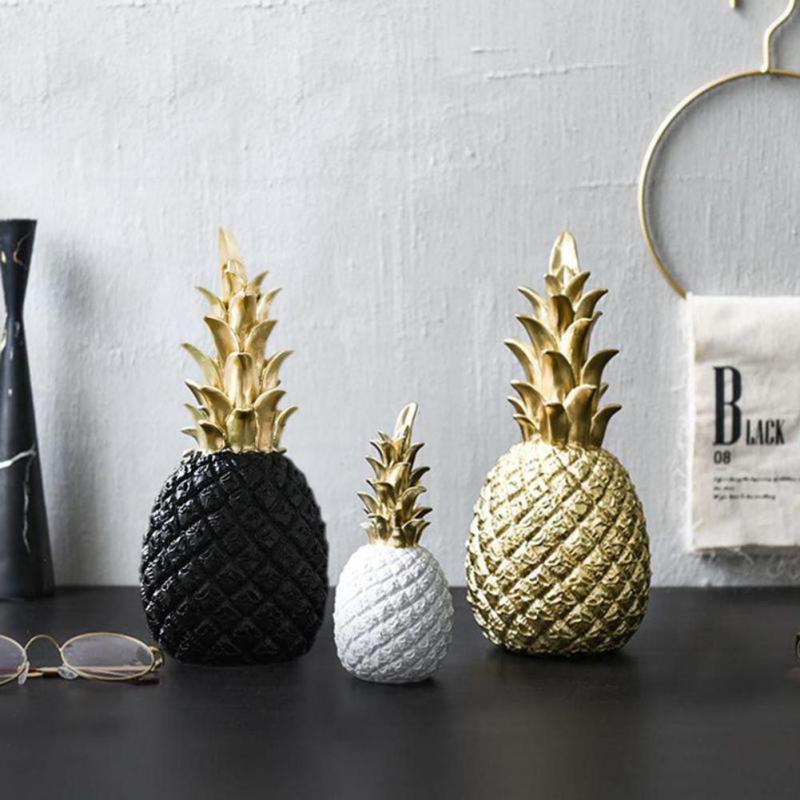 Gold Pineapple Resin Window Display Decor Pi-Mart