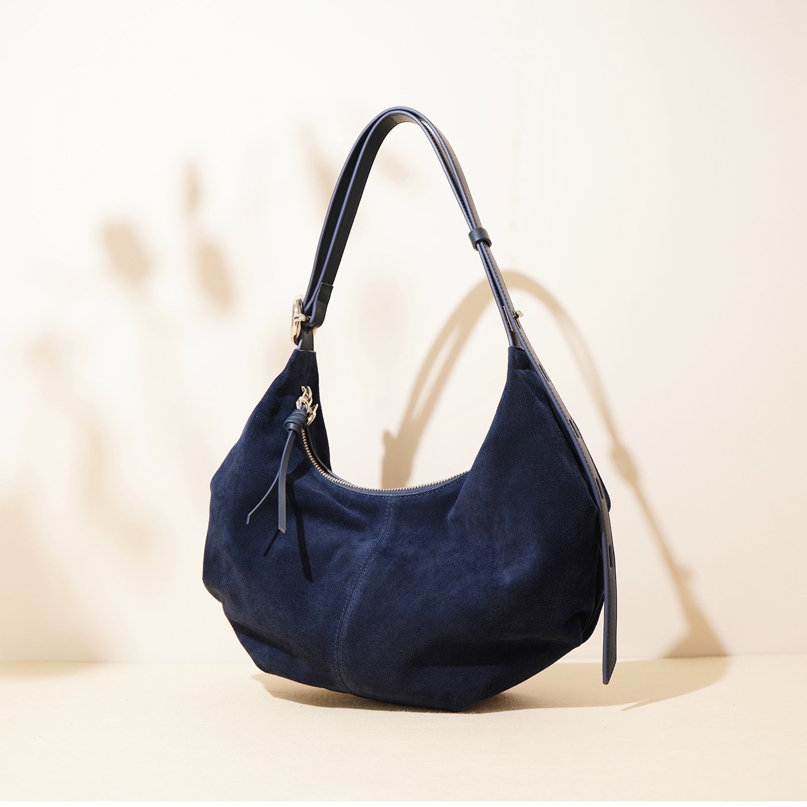Womens Casual High-Capacity Crossbody Bag LadyShow.Store