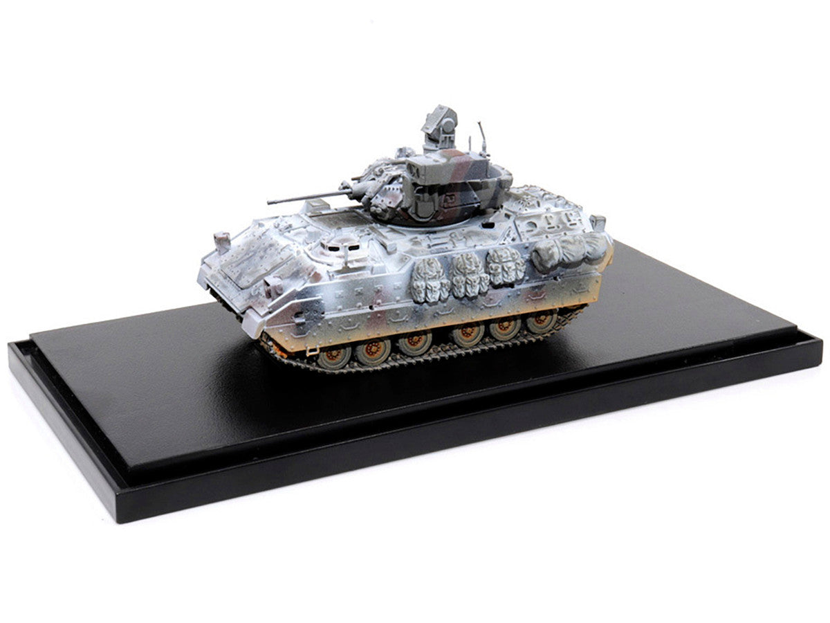 United States M2A3 Bradley IFV (Infantry Fighting Vehicle) Camouflage (Snowy Version) "NEO Dragon Armor" Series 1/72 Plastic Model by Dragon Models LuxuryLifeWay Online Store