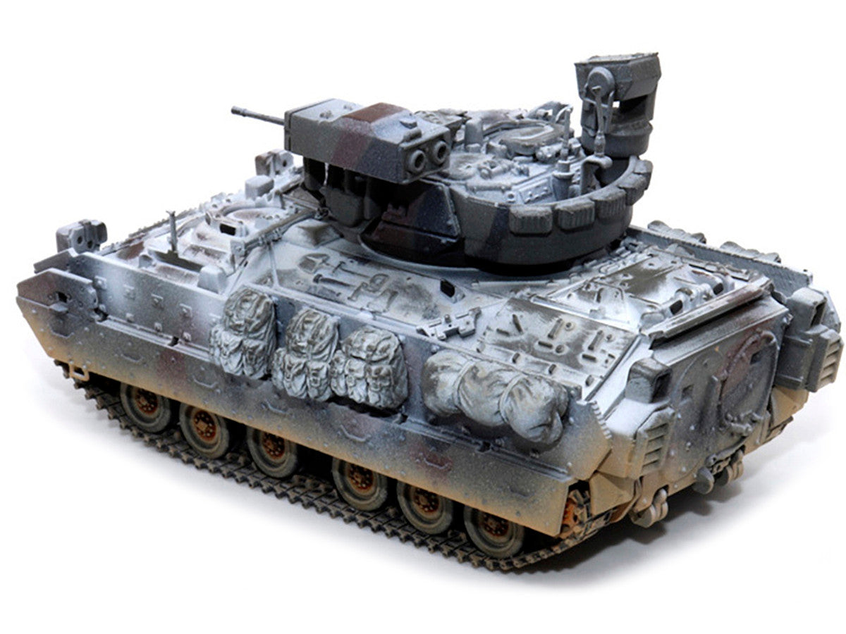 United States M2A3 Bradley IFV (Infantry Fighting Vehicle) Camouflage (Snowy Version) "NEO Dragon Armor" Series 1/72 Plastic Model by Dragon Models LuxuryLifeWay Online Store