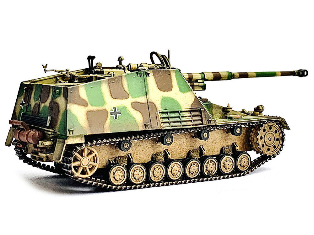 German Sd.Kfz.164 Hornisse "Nashorn" Armored Vehicle "German Army" "NEO Dragon Armor" Series 1/72 Plastic Model by Dragon Models LuxuryLifeWay Online Store