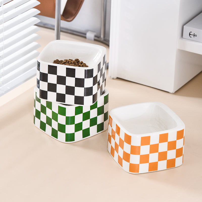 Black And White Lattice Ceramic High Foot Neck Protecting Pet Bowl Pets Fashion