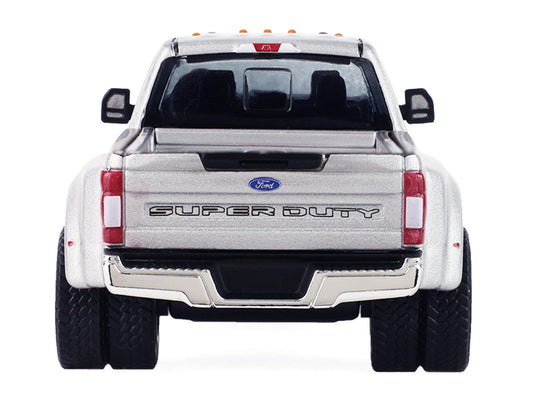 2022 Ford F-450 Super Duty Pickup Truck Iconic Silver Metallic "Auto Mall" Series 8 1/64 Diecast Model Car by Greenlight LuxuryLifeWay Online Store