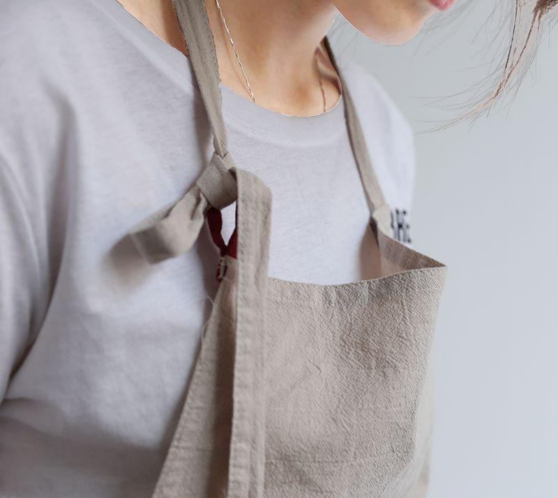 Solid Color Kitchen Apron Japanese Style Korean Style Sleeveless Multi-color Cotton And Linen PearlNestDecor.com