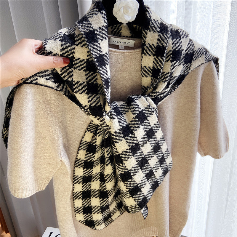 Knotted Shoulders With Contrasting Color Small Shawls LadyShow.Store