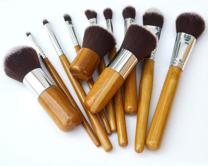 11-Piece Wooden Color Makeup Brush Set LadyShow.Store
