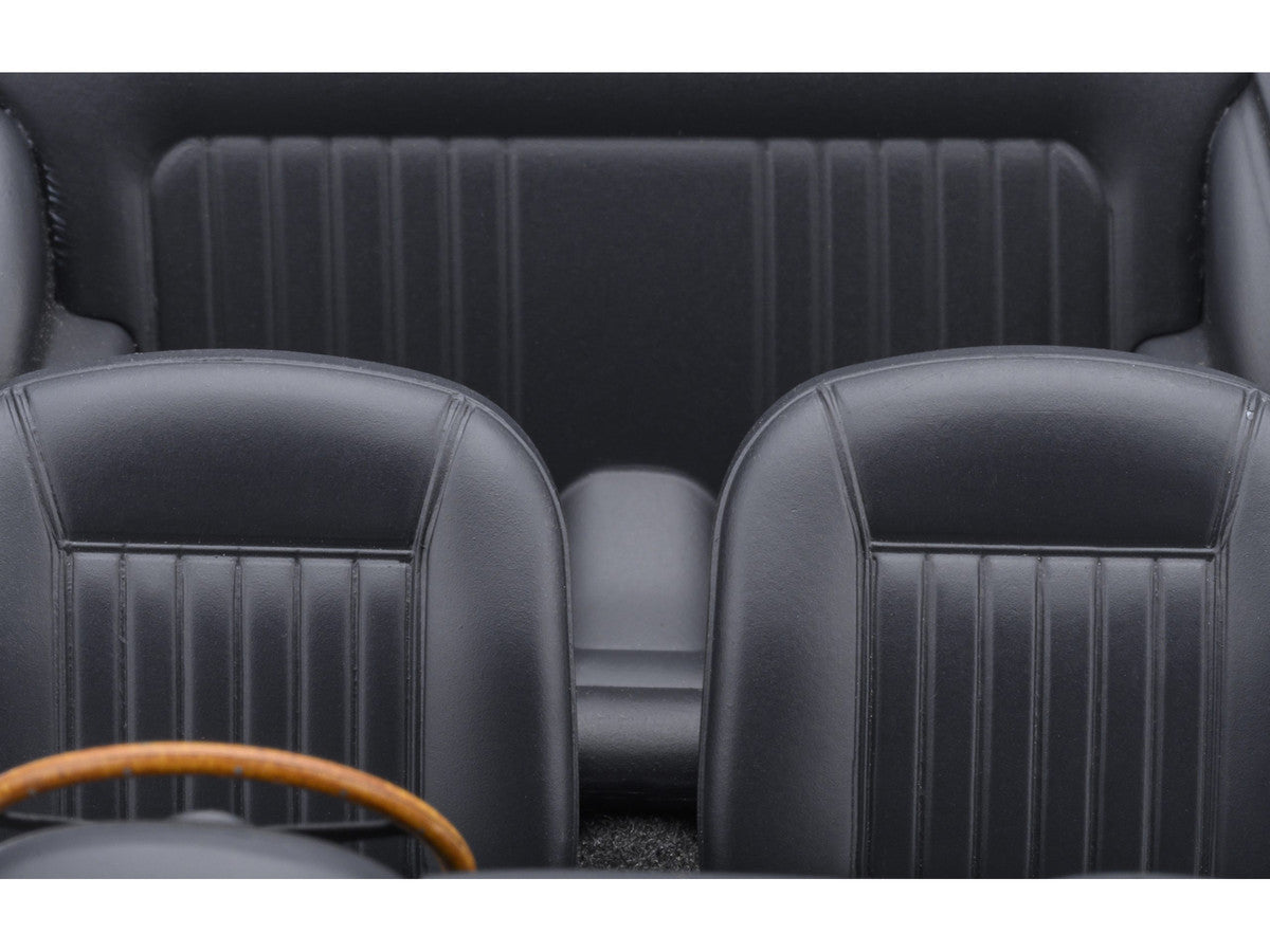 Aston Martin DB5 RHD (Right Hand Drive) Birch Silver 1/18 Model Car by Autoart LuxuryLifeWay Online Store