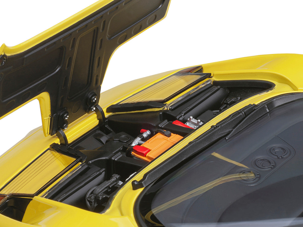 Bugatti EB110 SS Super Sport Giallo Bugatti Yellow with Silver Wheels 1/18 Model Car by Autoart LuxuryLifeWay Online Store