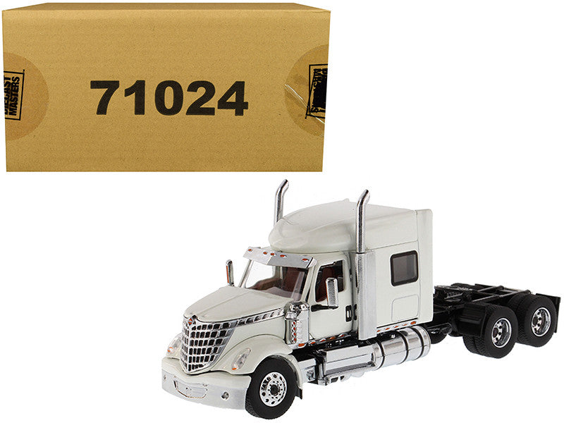 International LoneStar Sleeper Cab Truck Tractor White 1/50 Diecast Model by Diecast Masters LuxuryLifeWay Online Store