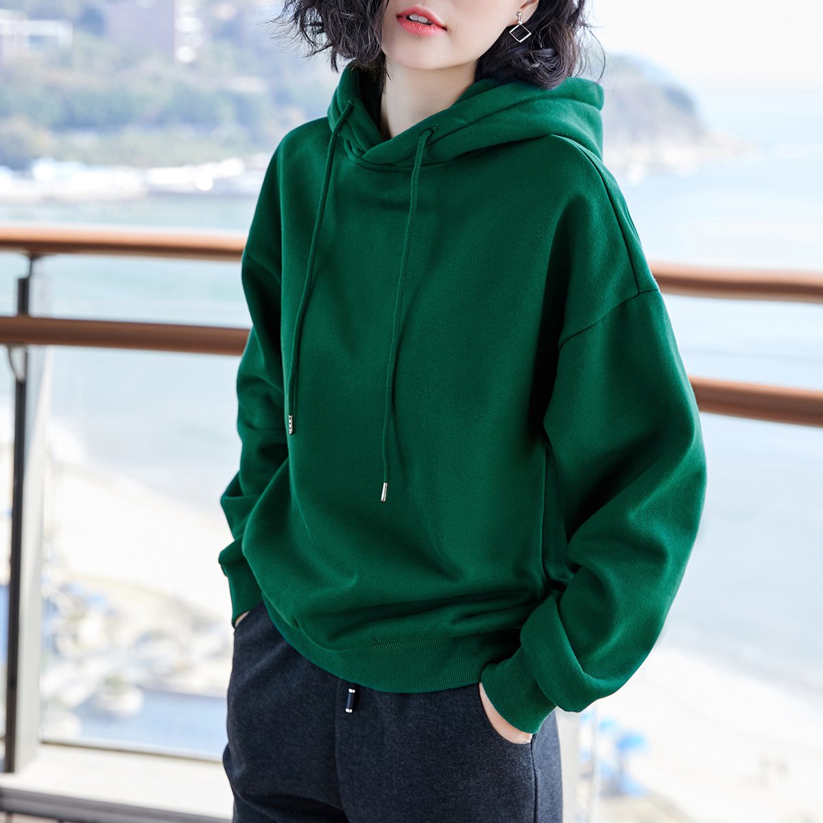 Loose crew neck hoodie