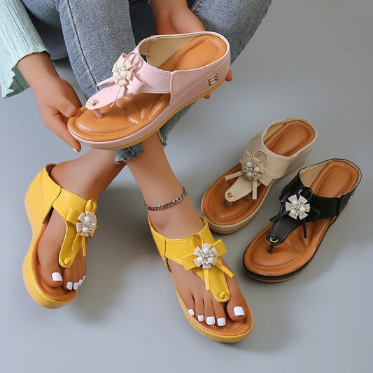 Women's European And America Flower Flip Flops Large Size Beach Shoes LadyShow.Store