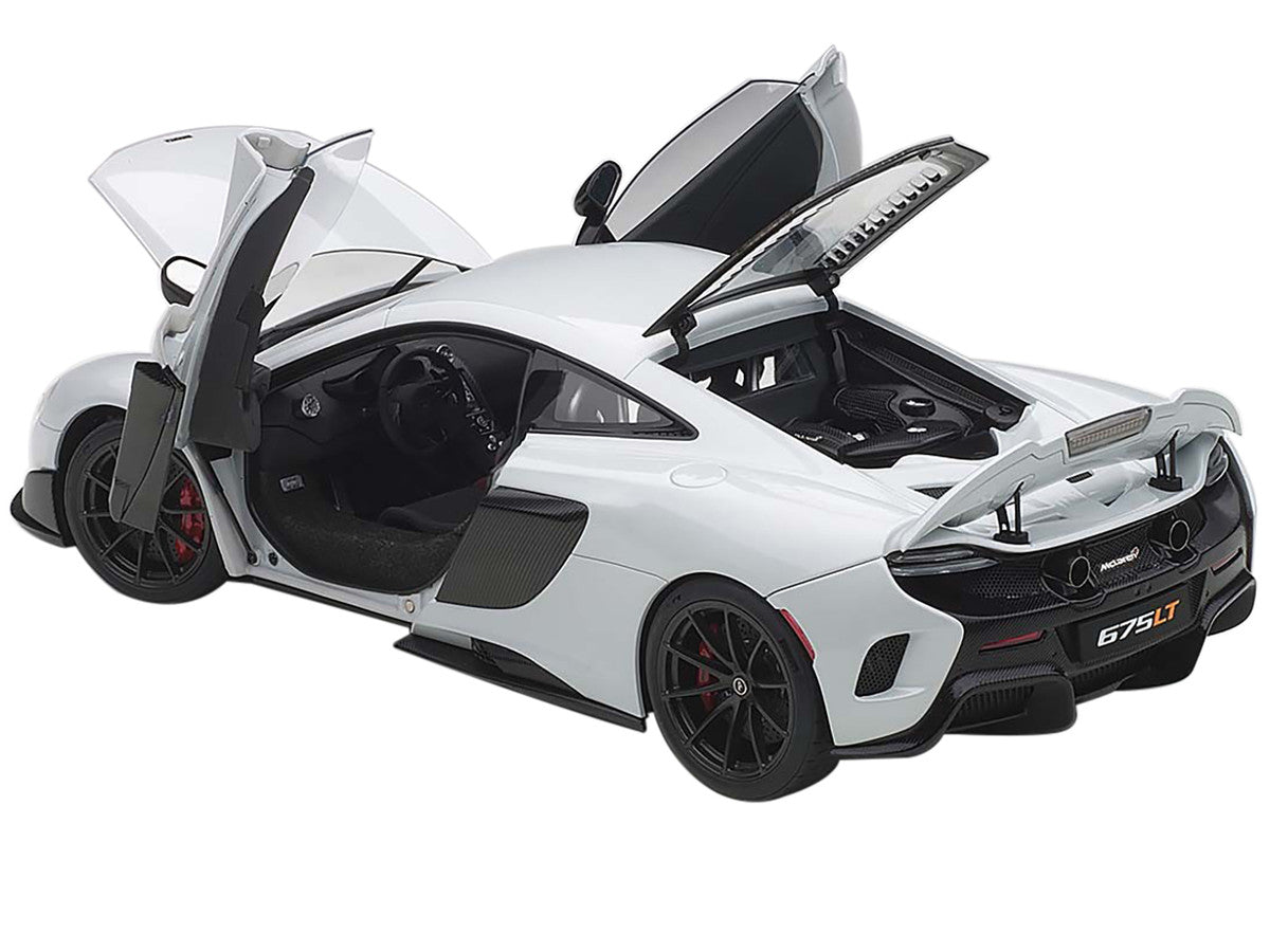 Mclaren 675LT Silica White 1/18 Model Car by Autoart LuxuryLifeWay Online Store