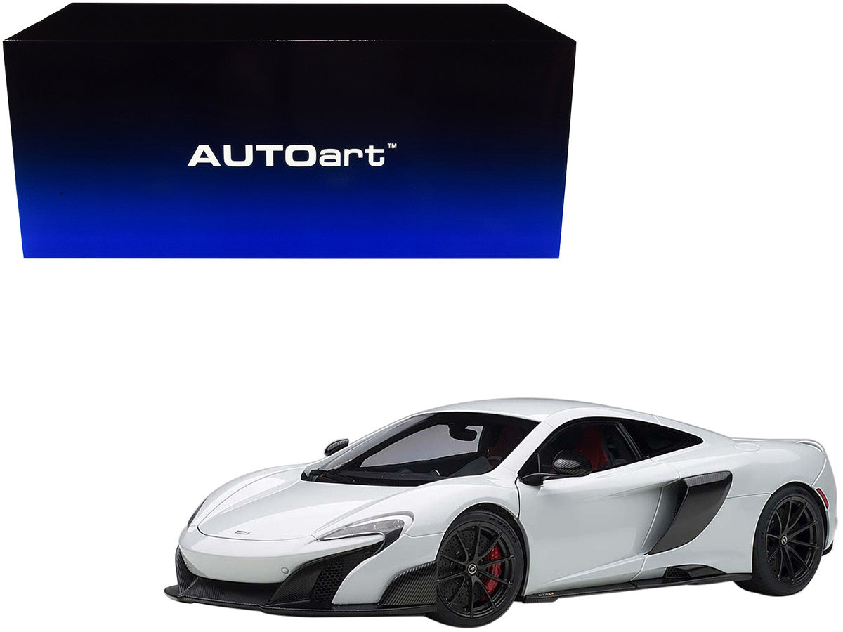 Mclaren 675LT Silica White 1/18 Model Car by Autoart LuxuryLifeWay Online Store