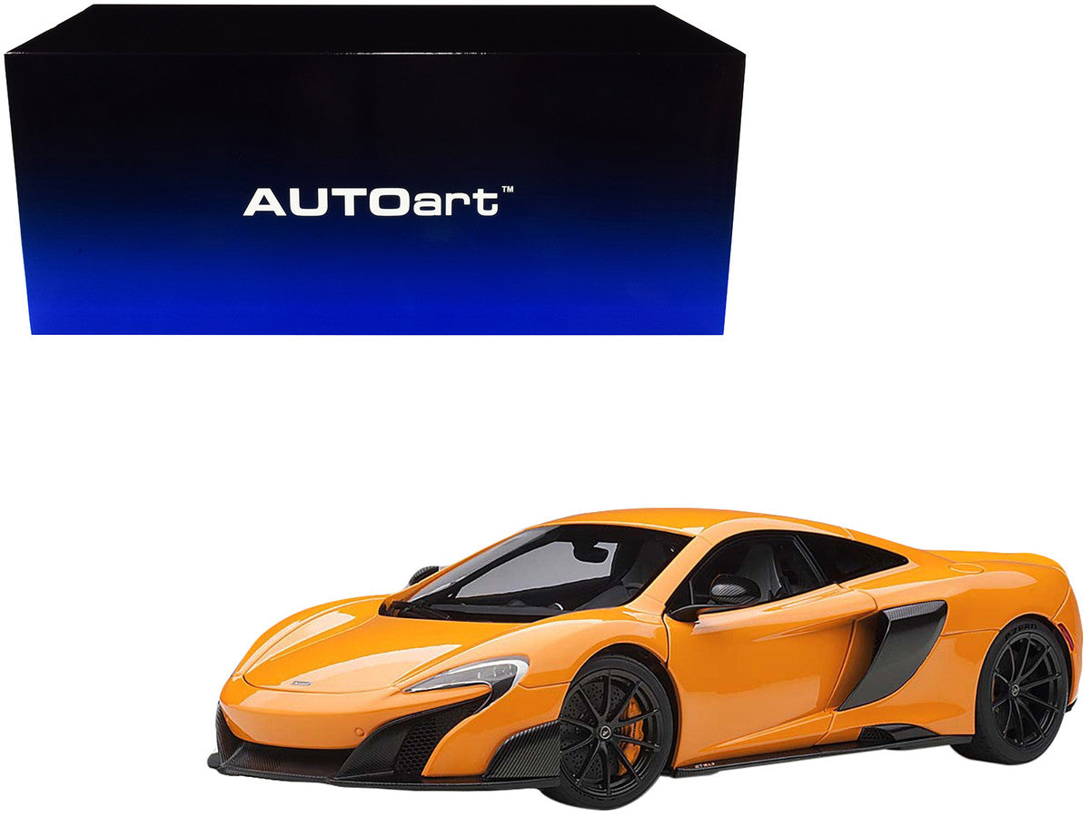 Mclaren 675LT Mclaren Orange 1/18 Model Car by Autoart LuxuryLifeWay Online Store