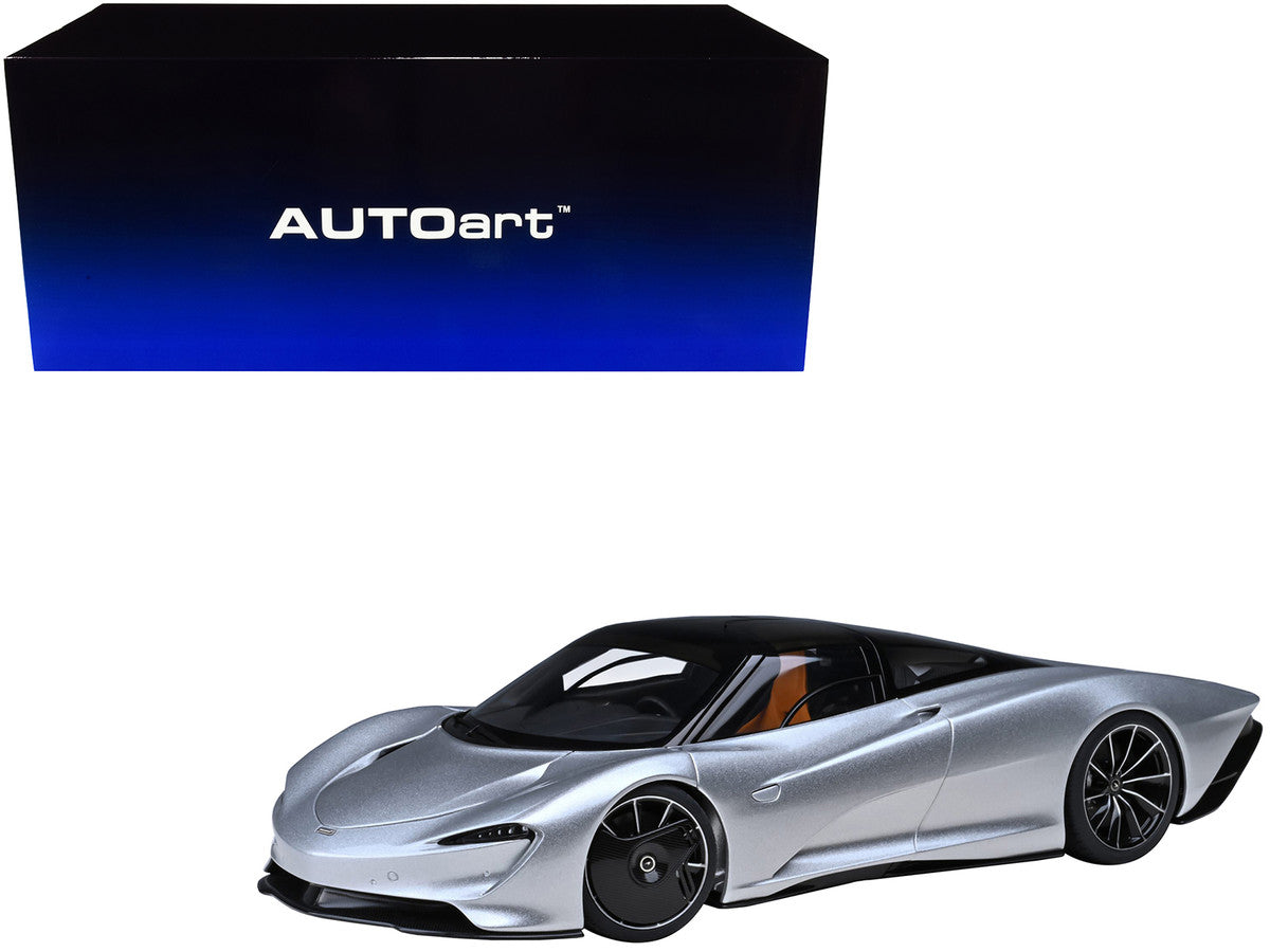 McLaren Speedtail Supernova Silver Metallic with Black Top and Suitcase Accessories 1/18 Model Car by Autoart LuxuryLifeWay Online Store
