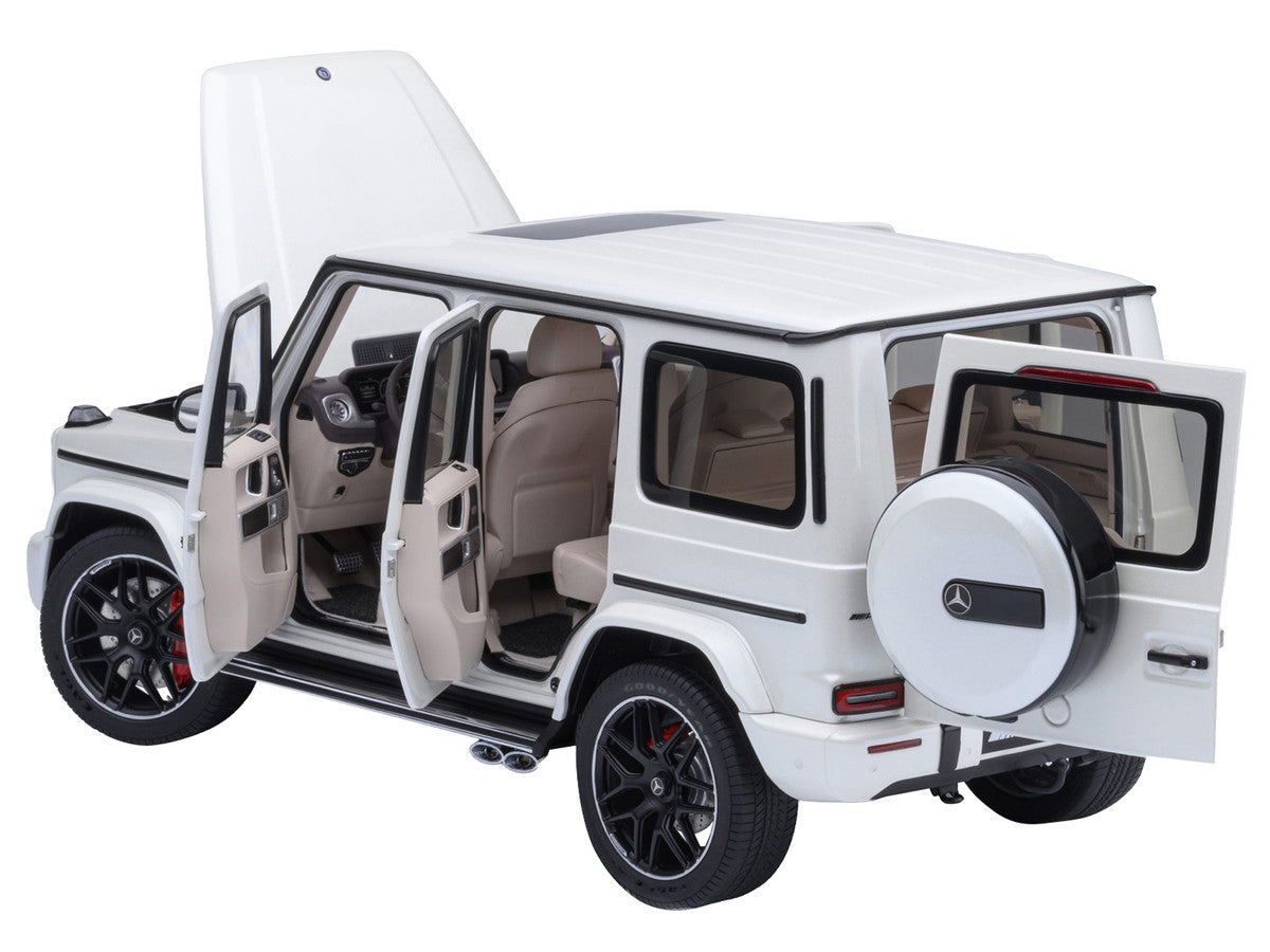 2019 Mercedes-Benz AMG G63 Brilliant White Metallic 1/18 Model Car by Autoart LuxuryLifeWay Online Store