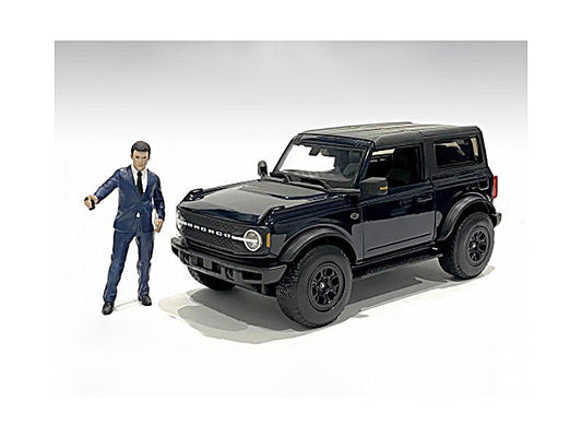"The Dealership" Male Salesperson Figurine for 1/24 Scale Models by American Diorama LuxuryLifeWay Online Store
