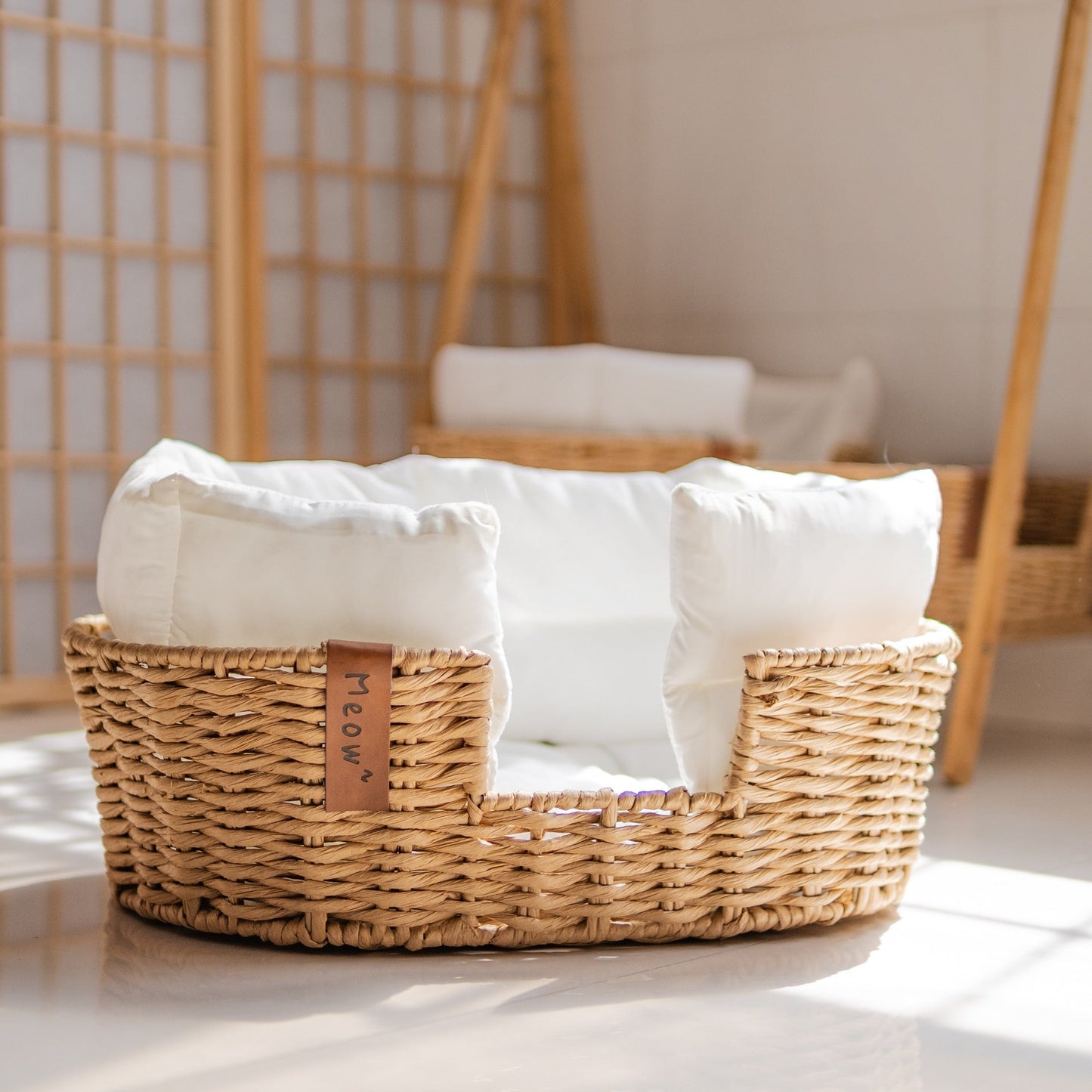 Hand-woven Warm Universal Rattan Basket Pet Nest Pets Fashion