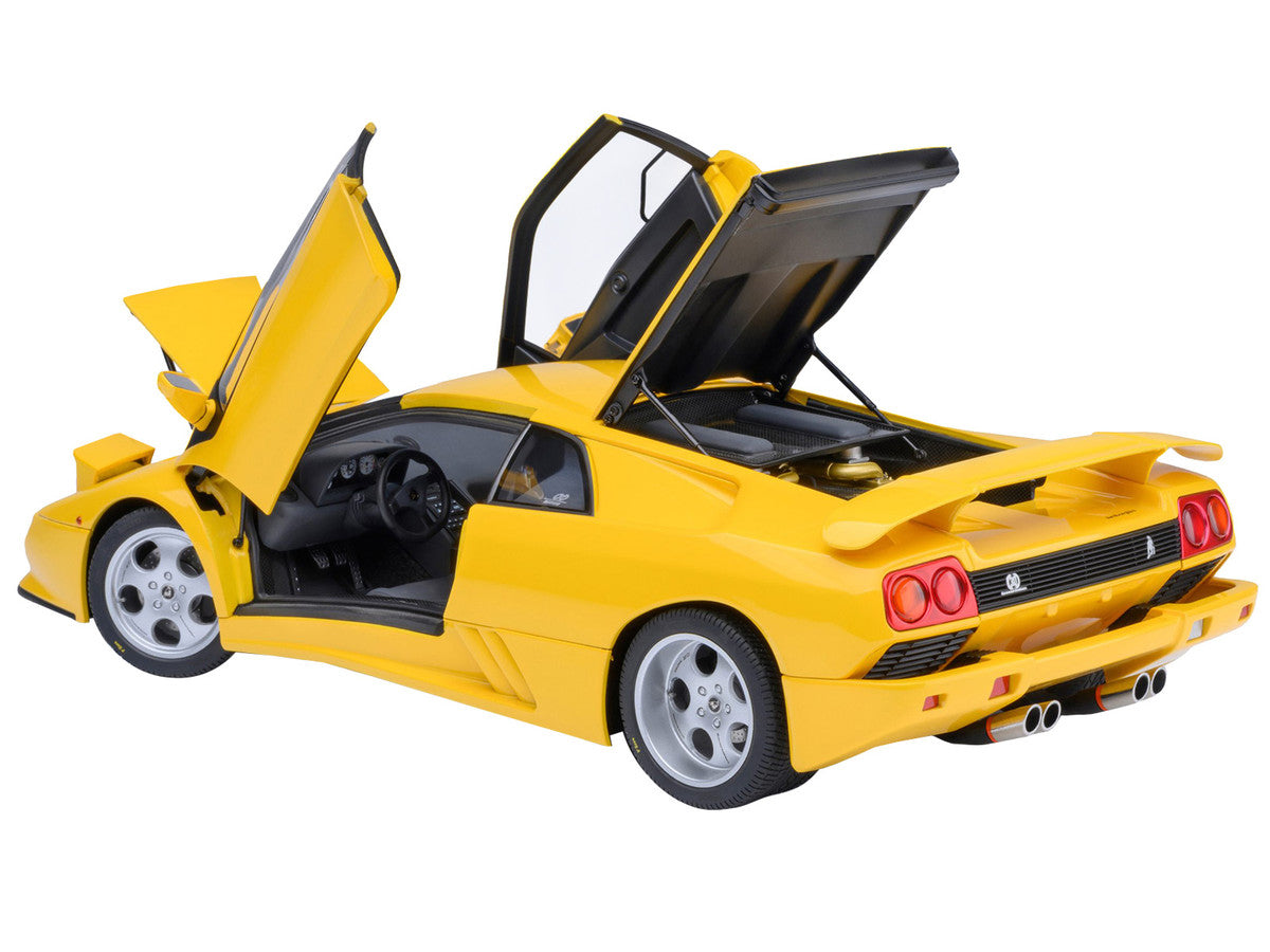 Lamborghini Diablo SE30 Jota Superfly Yellow 1/18 Model Car by Autoart LuxuryLifeWay Online Store
