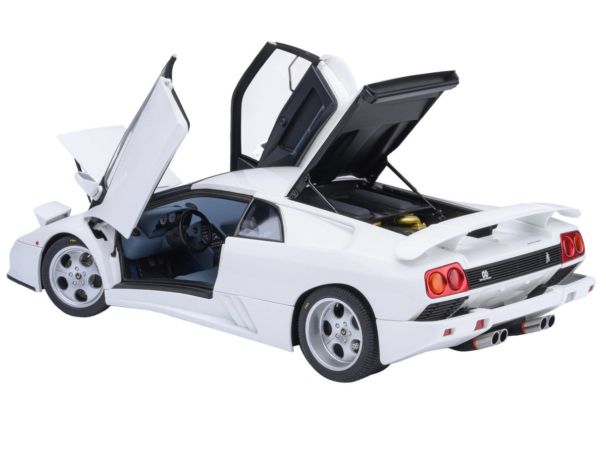 Lamborghini Diablo SE30 Jota Impact White 1/18 Model Car by Autoart LuxuryLifeWay Online Store
