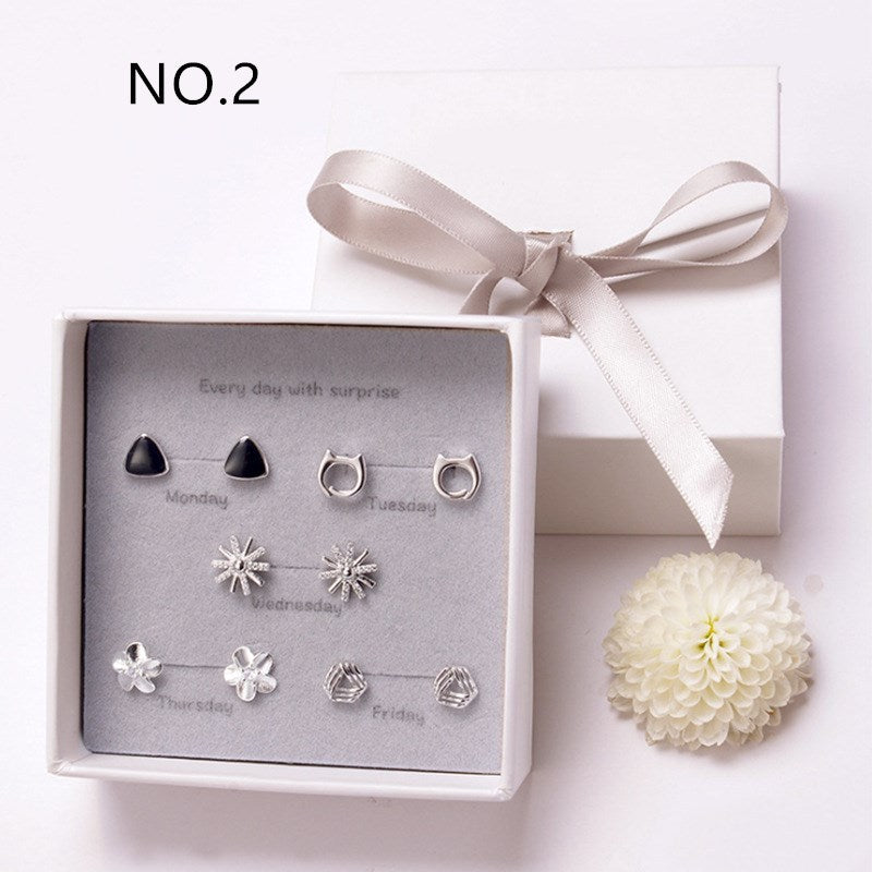 Simple alloy earring set