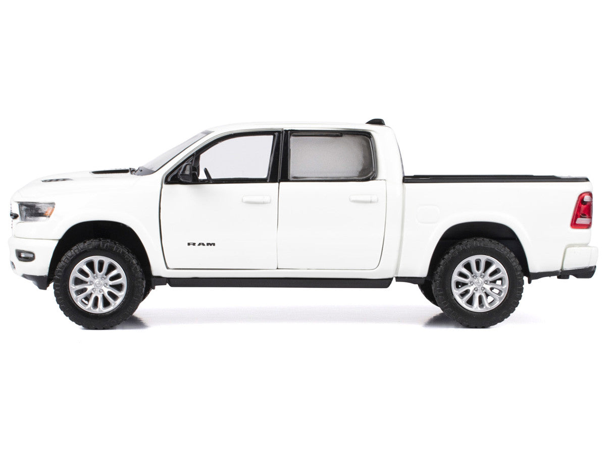 2019 RAM 1500 Laramie Crew Cab Pickup Truck White "Timeless Legends" Series 1/24 Diecast Model Car by Motormax LuxuryLifeWay Online Store