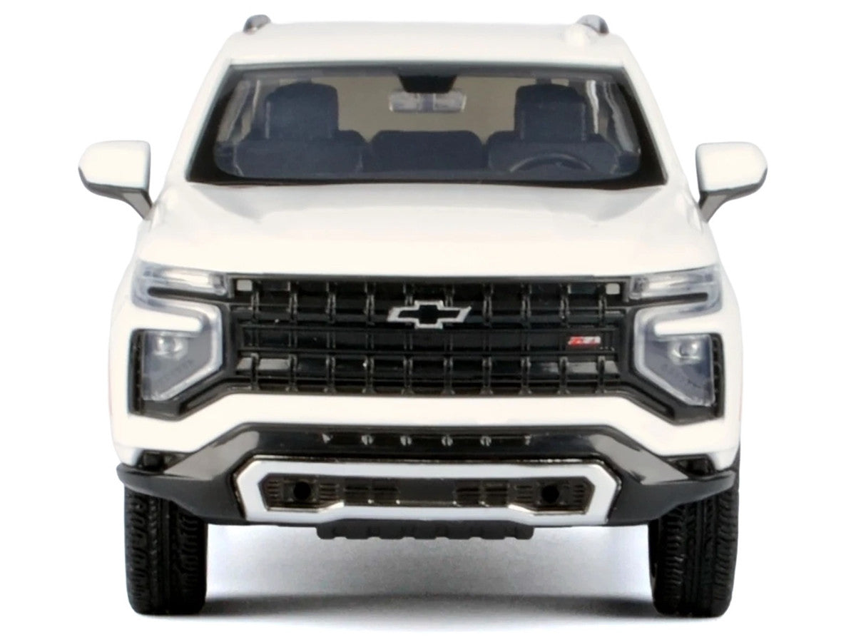2025 Chevrolet Tahoe Z71 White "Timeless Legends" Series 1/24 Diecast Model Car by Motormax LuxuryLifeWay Online Store