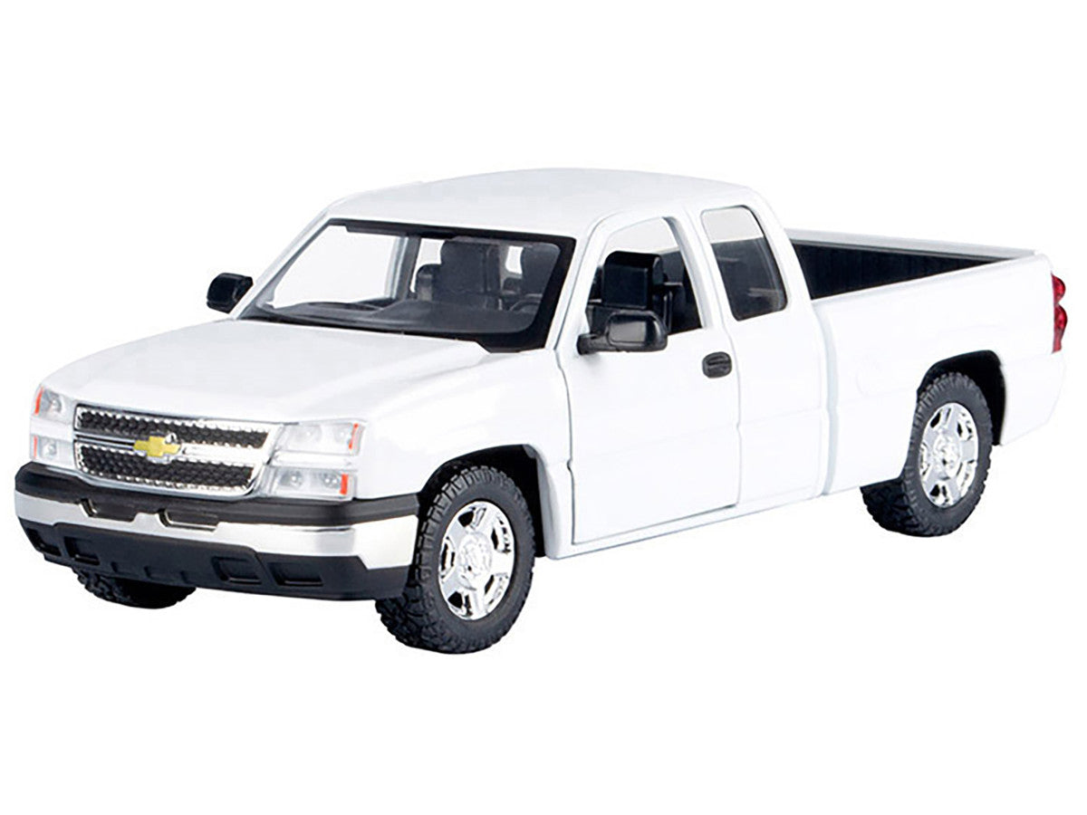 2006 Chevrolet Silverado 1500 Pickup Truck White "Timeless Legends" Series 1/25 Diecast Model Car by Motormax LuxuryLifeWay Online Store