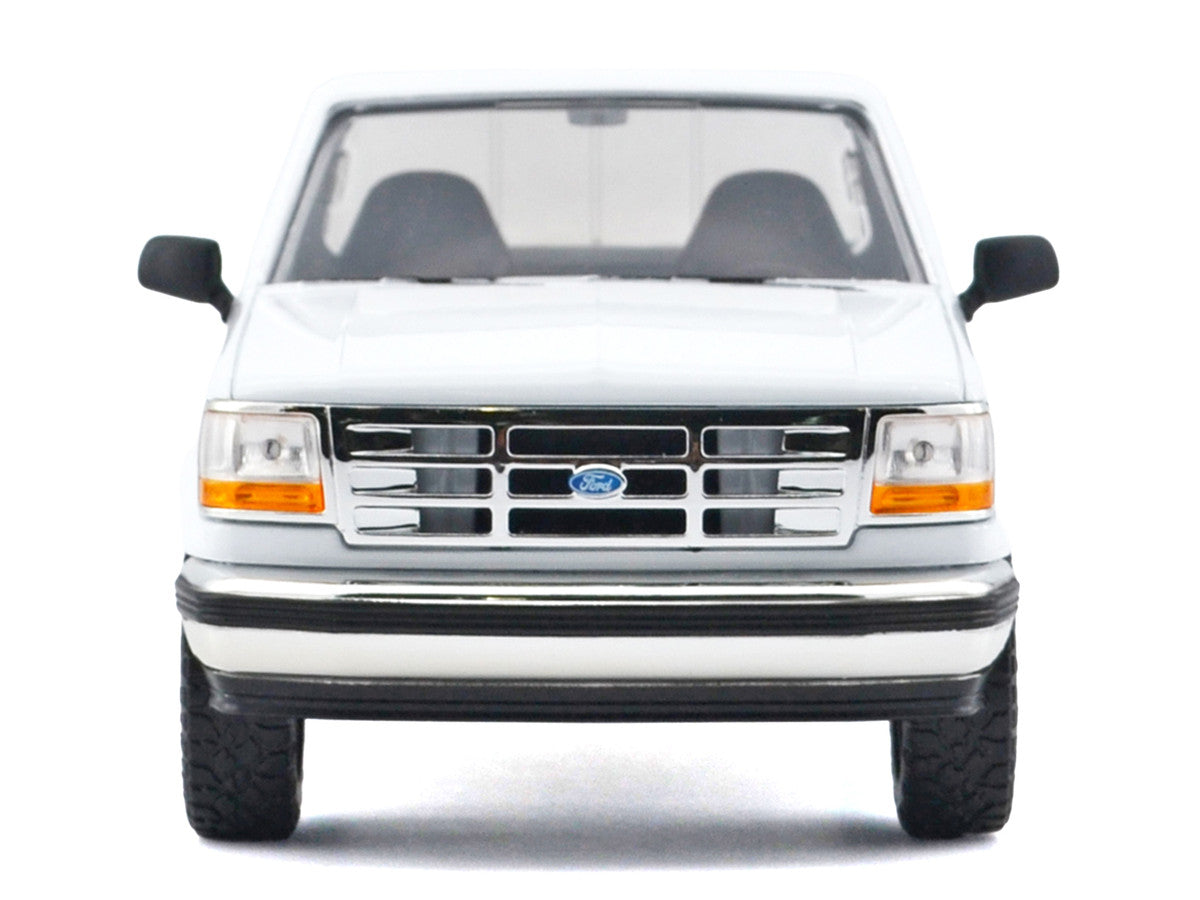 1993 Ford F-150 XLT Pickup Truck White "Timeless Legends" Series 1/24 Diecast Model Car by Motormax LuxuryLifeWay Online Store