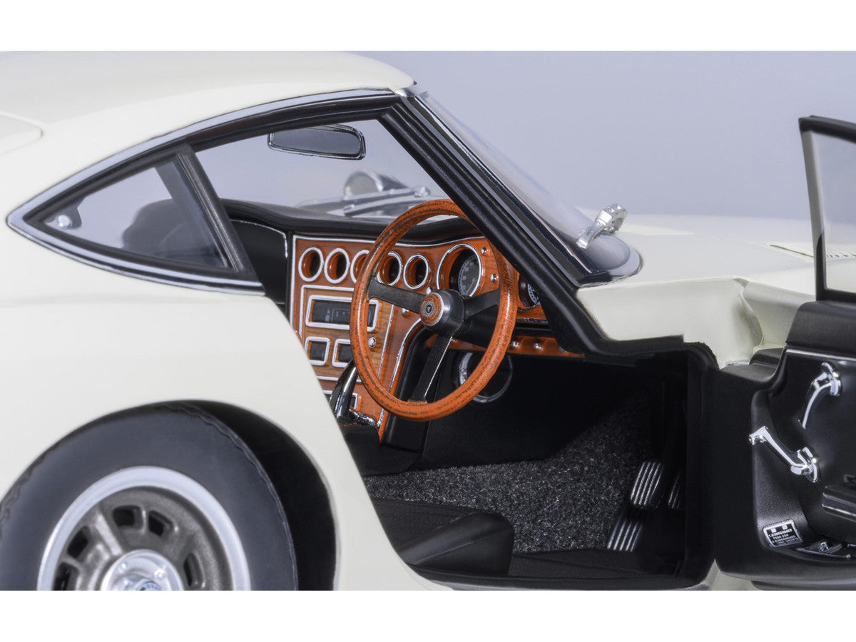 1967 Toyota 2000GT RHD (Right Hand Drive) White 1/18 Model Car by Autoart LuxuryLifeWay Online Store