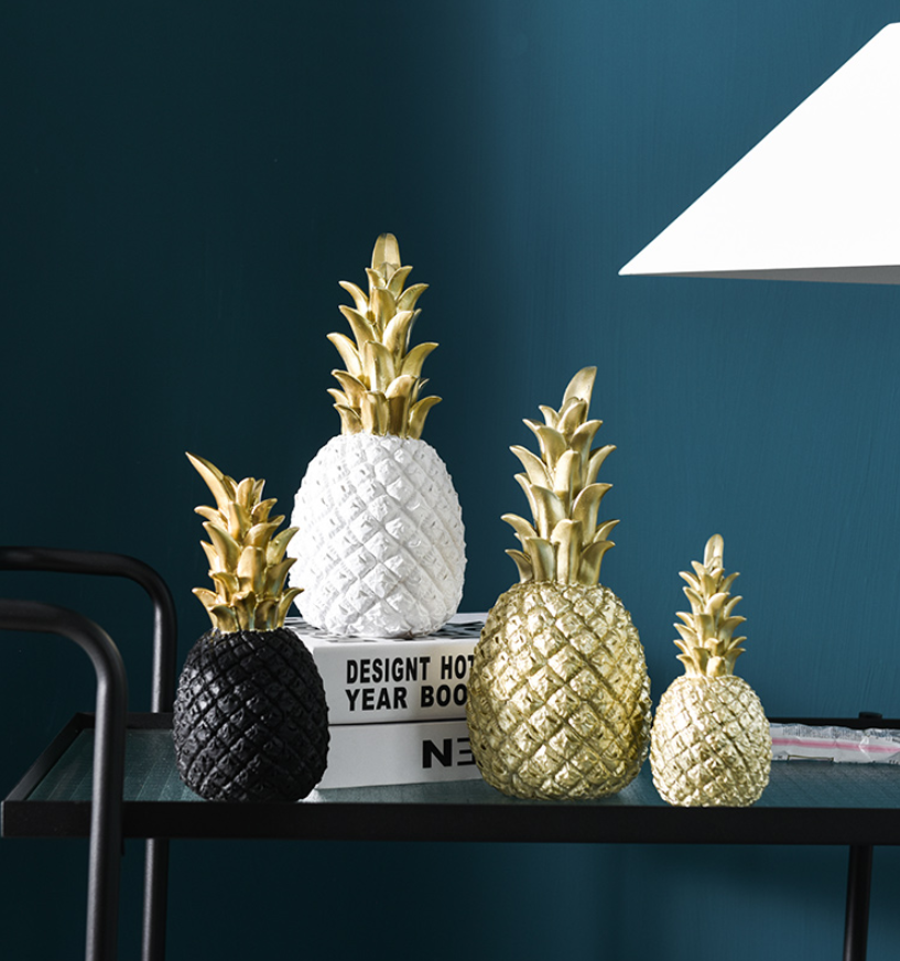 Gold Pineapple Resin Window Display Decor Pi-Mart