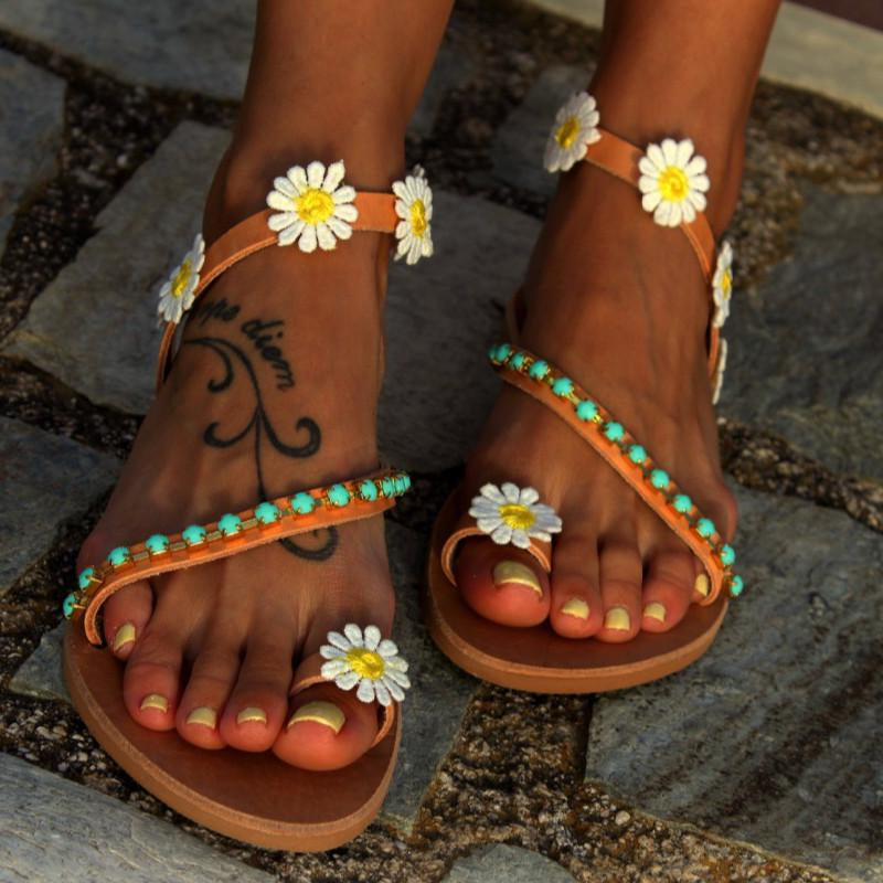 European And American Flower Flat Open Toe Casual Comfortable Finger Flat Beach Sandals LadyShow.Store