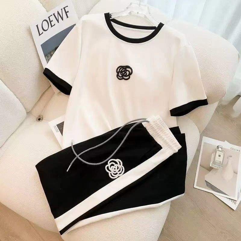 Fashionable And Youthful Wide-leg Pants Two-piece Set LadyShow.Store