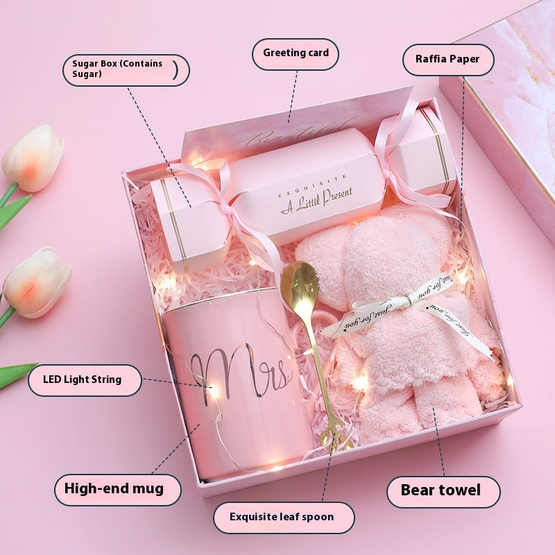 Gift Box For Mother's Day Wedding Favors LadyShow.Store