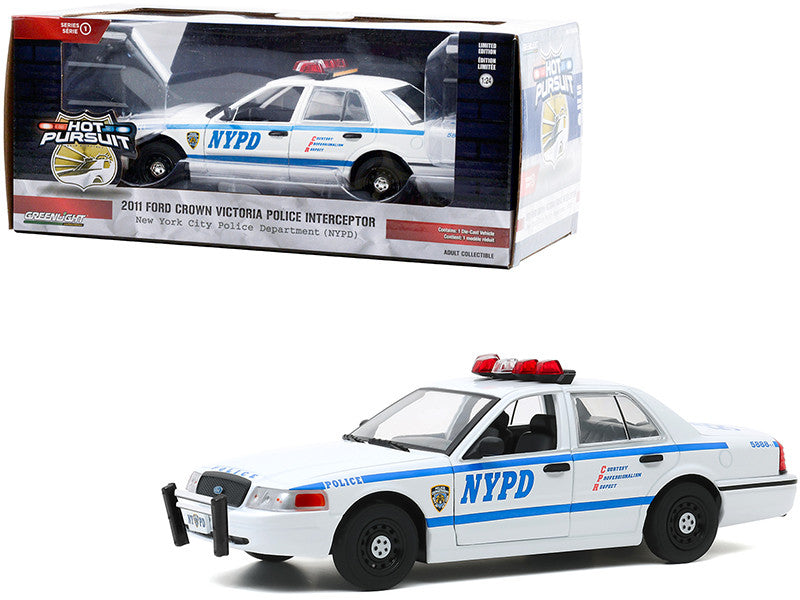 2011 Ford Crown Victoria Police Interceptor "New York City Police Department" (NYPD) White "Hot Pursuit" Series 1/24 Diecast Model Car by Greenlight LuxuryLifeWay Online Store