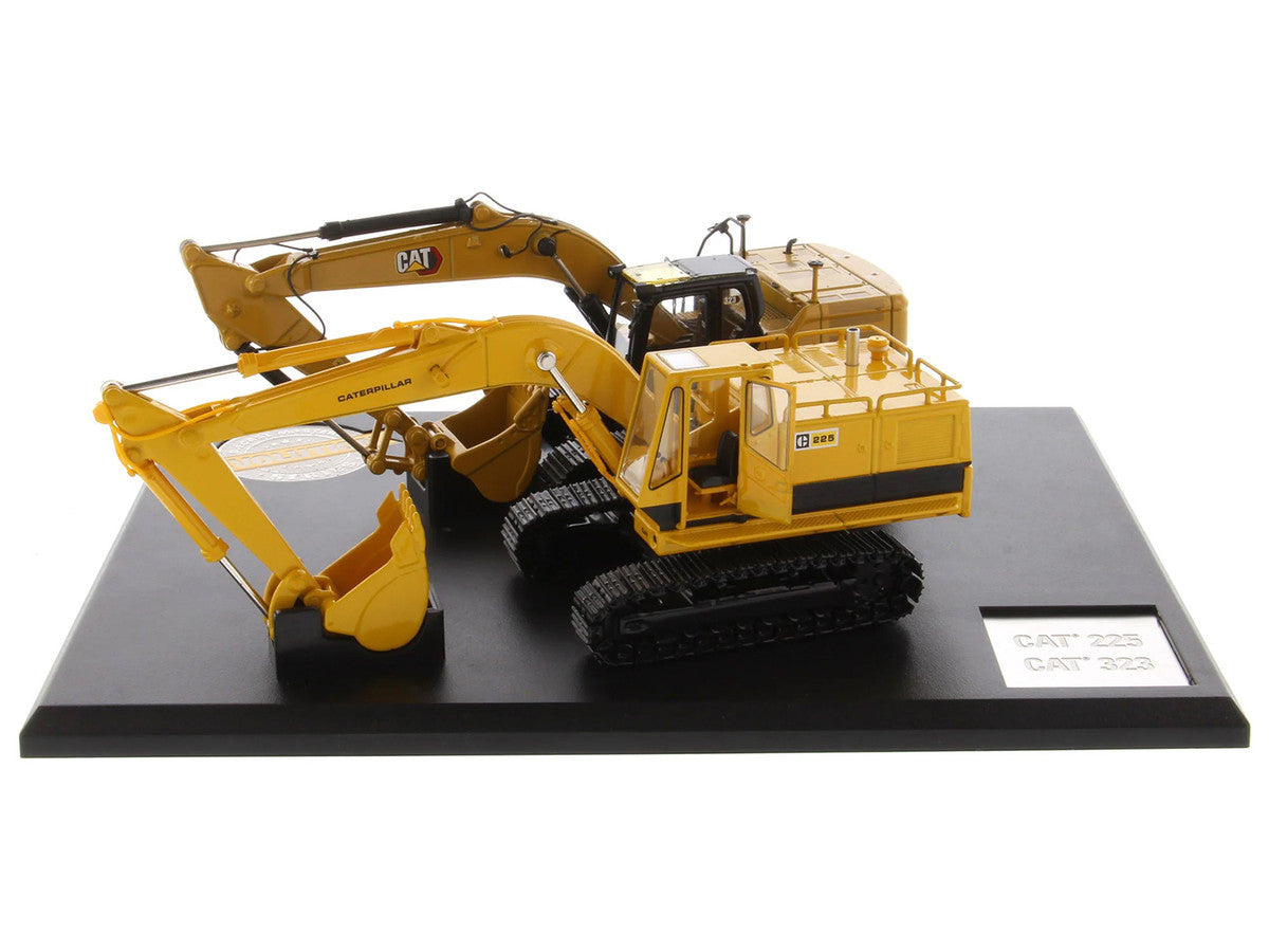 CAT Caterpillar 225 Hydraulic Escavator and CAT Caterpillar 323 Next Generation Hydraulic Escavator Set of 2 pieces "Evolution Series" 1/50 Diecast Models by Diecast Masters LuxuryLifeWay Online Store