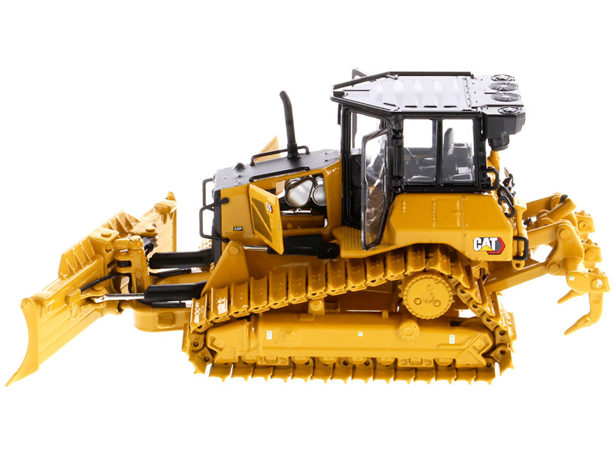CAT Caterpillar D5 LGP VPAT Track Type Tractor Dozer Yellow with Operator "High Line" Series 1/50 Diecast Model by Diecast Masters LuxuryLifeWay Online Store