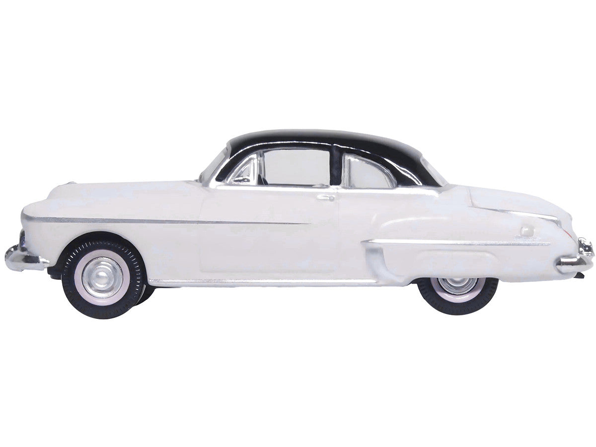 1950 Oldsmobile Rocket 88 Coupe Marol Gray with Black Top 1/87 (HO) Scale Diecast Model Car by Oxford Diecast LuxuryLifeWay Online Store