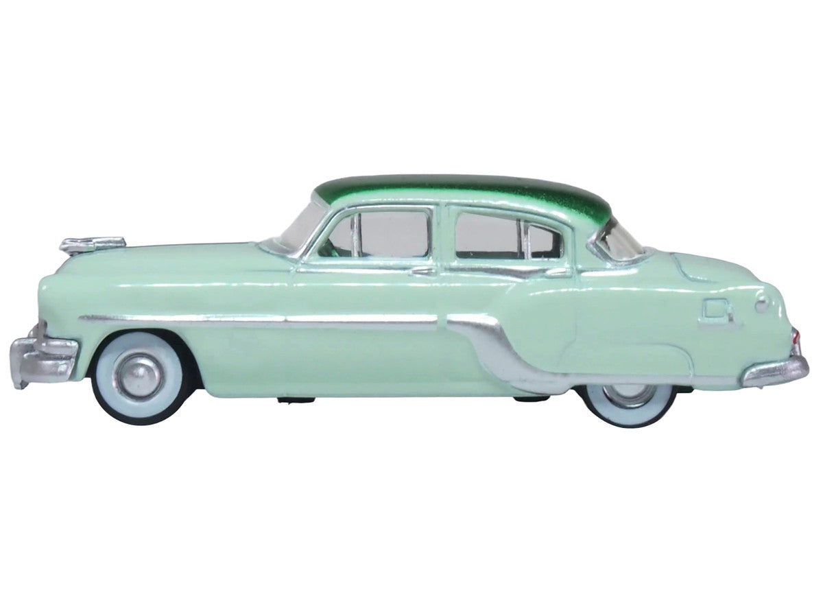 1954 Pontiac Chieftain 4 Door Shannon Green with Brookmere Green Top 1/87 (HO) Scale Diecast Model Car by Oxford Diecast LuxuryLifeWay Online Store