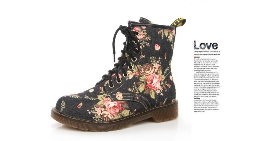 New western cowboy style Europe and America handsome retro small floral flat with boots high help Martin boots Best YouTube Store