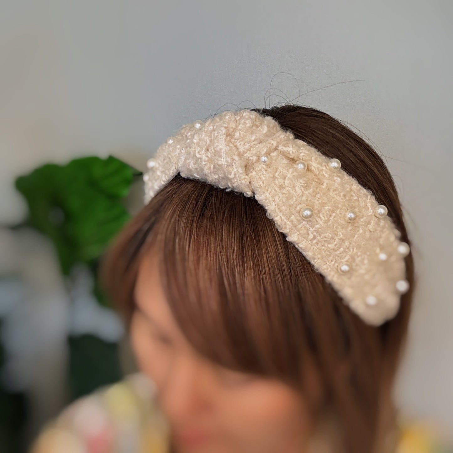 Pearl And Tweed Knotted Headband LadyShow.Store