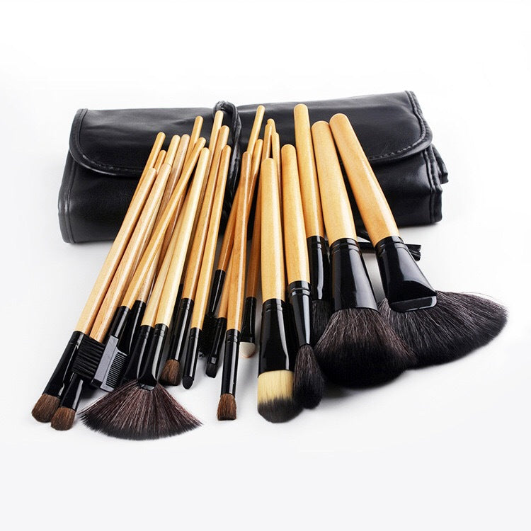 24-Piece Makeup Brush Set LadyShow.Store