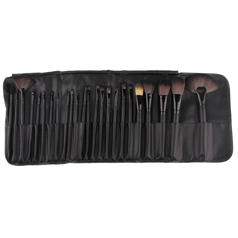 Wooden Handle Makeup Brush Beauty Tool Set