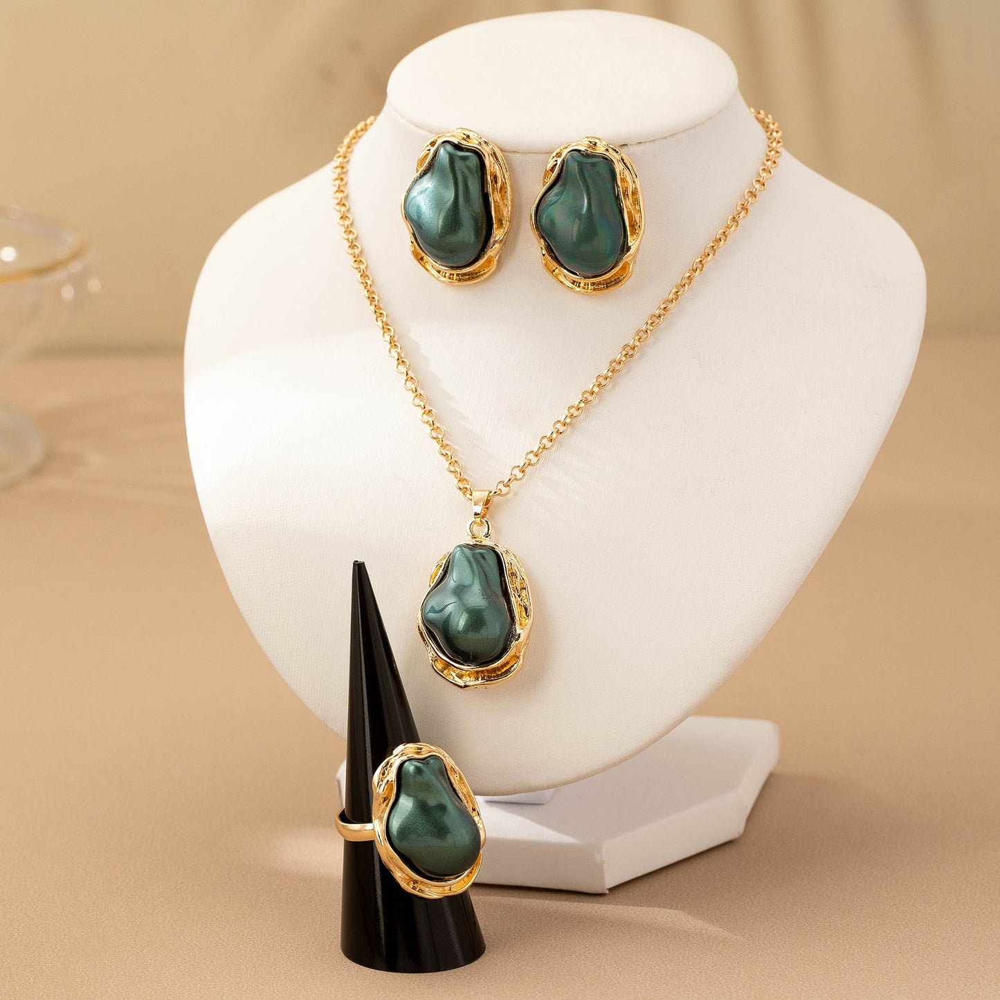 Retro Green Irregular Inlaid Imitation Pearl Necklace Ear Stud And Ring LadyShow.Store