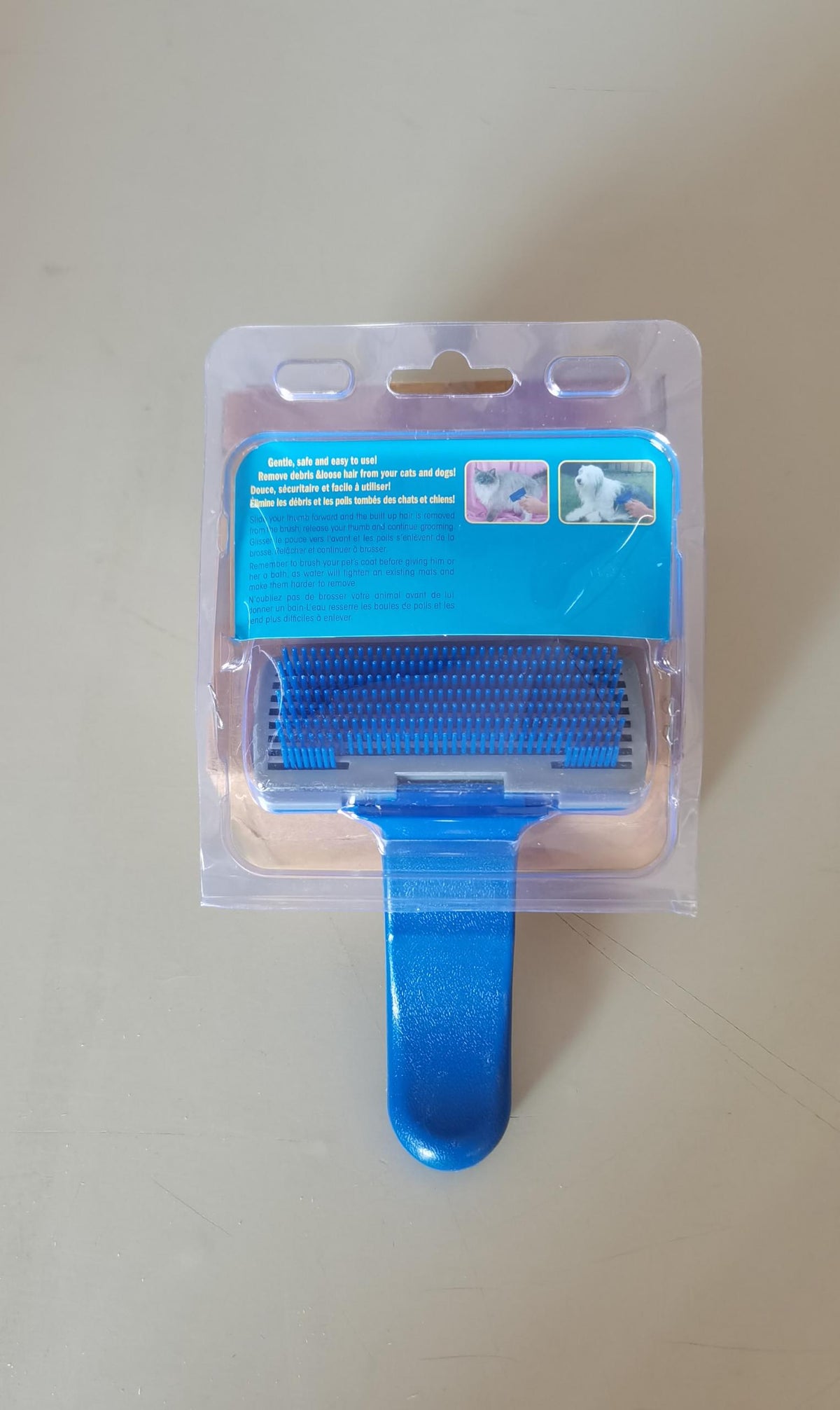 Pet Brush Comb Puppy Dog Cats Self Cleaning Combs Hair Trimmer Grooming Tools for Dog Animals Pet Cleaning Supplies Pets Fashion