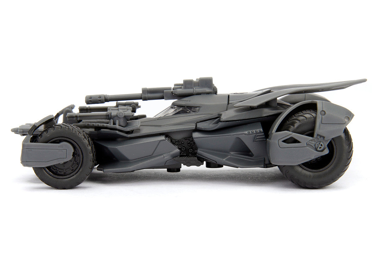 "Justice League" Movie Batmobile 1/32 Diecast Model Car by Jada LuxuryLifeWay Online Store