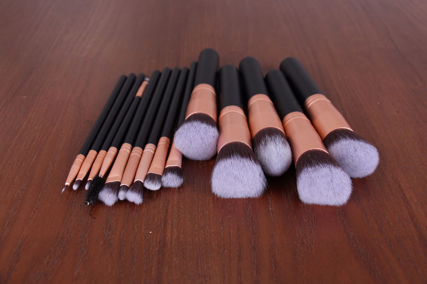 14pcs Wood Handle Makeup Brush Set LadyShow.Store