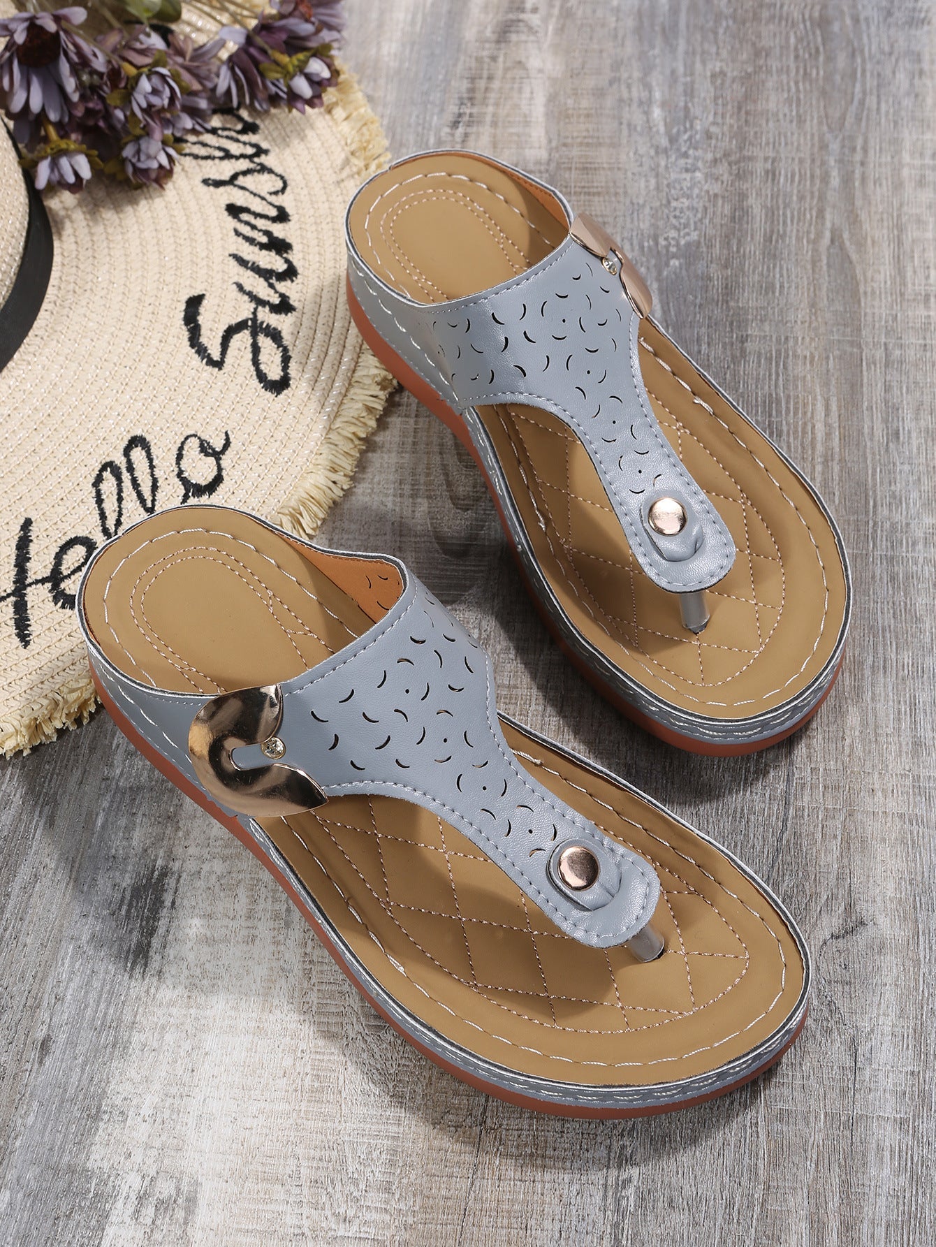 European And American Fashion Wedge Heels Retro Flip Flops Beach Slippers LadyShow.Store